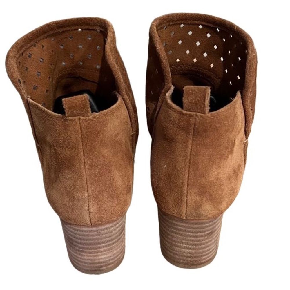 GIANNI Bini Reezy Ankle Suede Perforated Peep Toe Shooties Size 6.5 - Picture 6 of 7